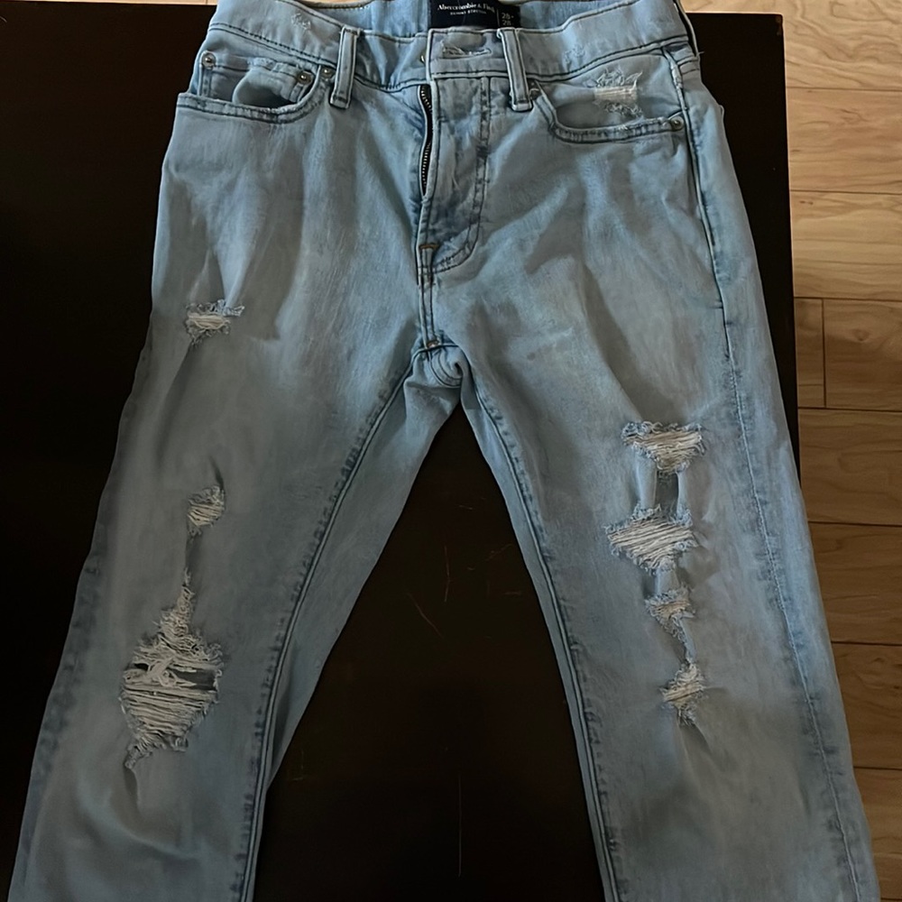 Abercrombie ripped skinny jeans 28/28 skinny stretch Mens